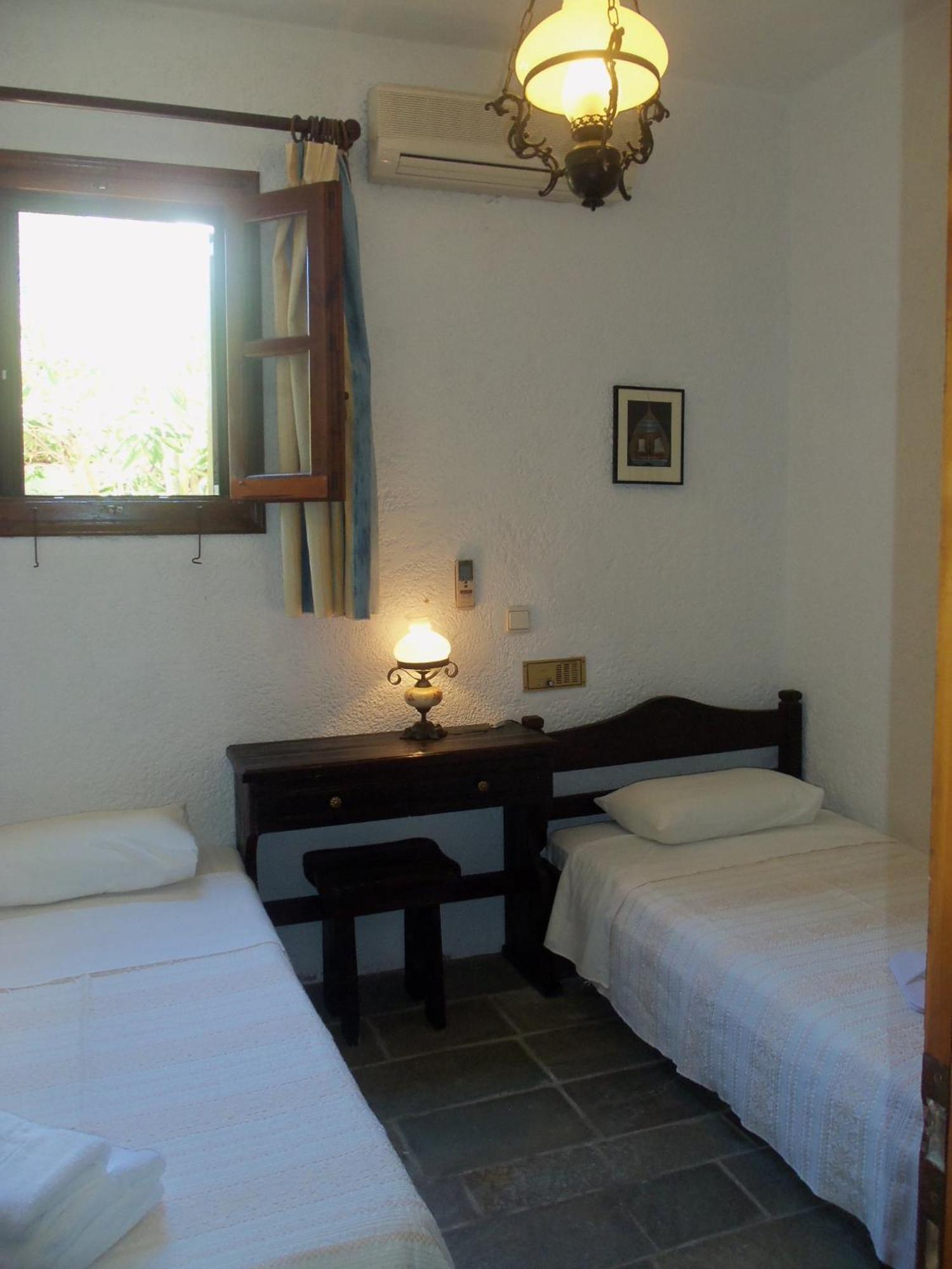 Alexandros Hotel Grikos Bay  Quarto foto